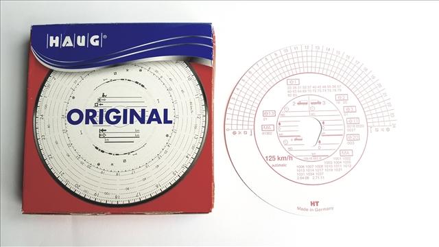 Set de 100 diagrame pentru tahograf automat, viteză maximă 125 km/h, marca Haug